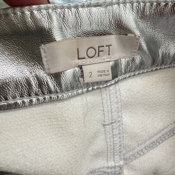 LOFT Women's Metallic Silver Faux Leather Five Pocket Glam Mini Skirt Size 2 - Picture 5 of 6